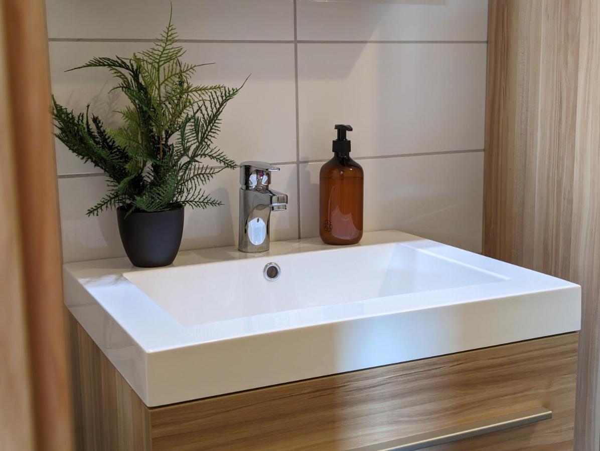 Hotell Bro Kristinehamn Luaran gambar