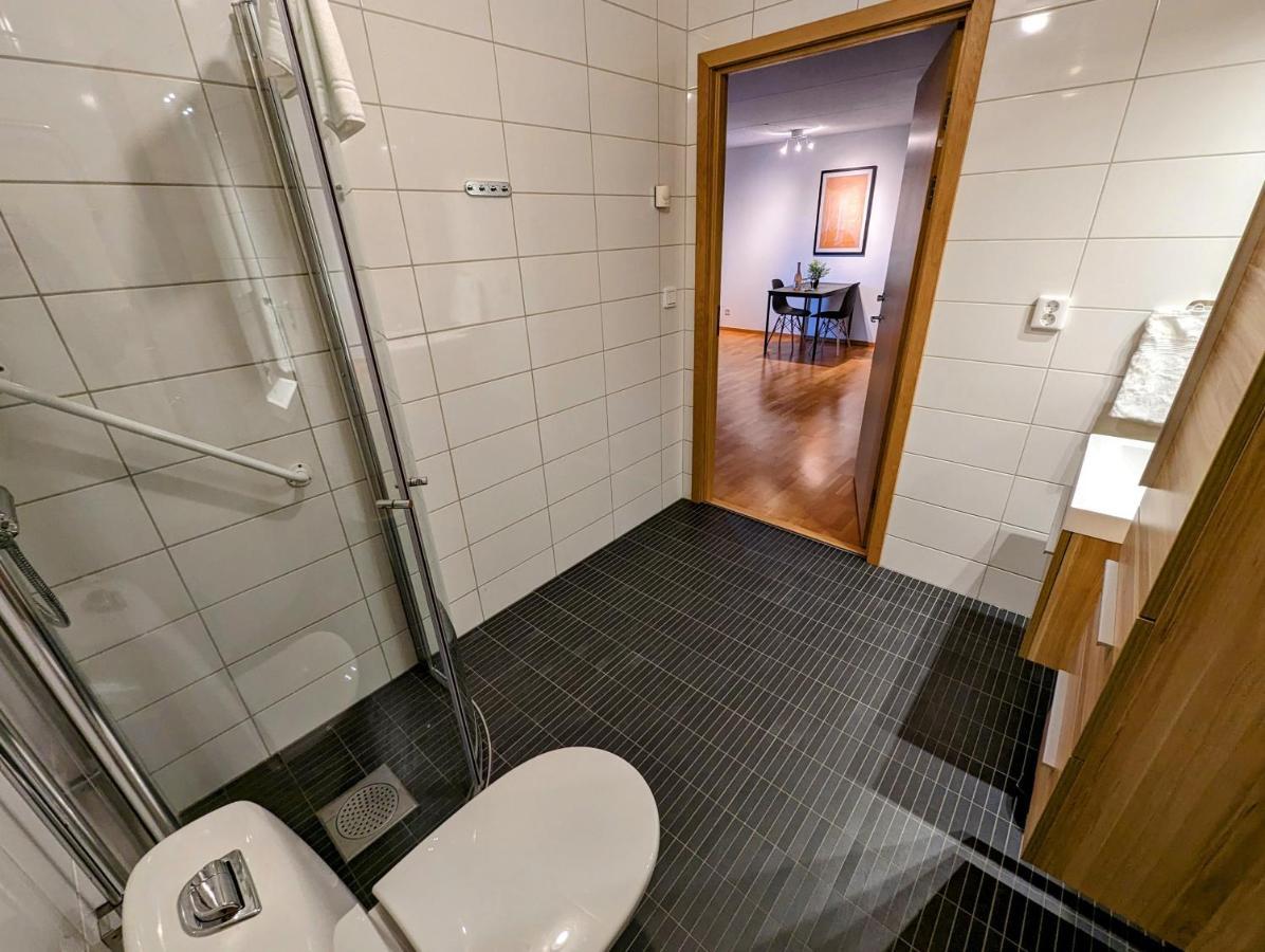 Hotell Bro Kristinehamn Luaran gambar